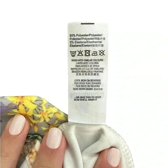 Missguided Mini Dress Floral Size 4 EUC - Picture 4 of 6